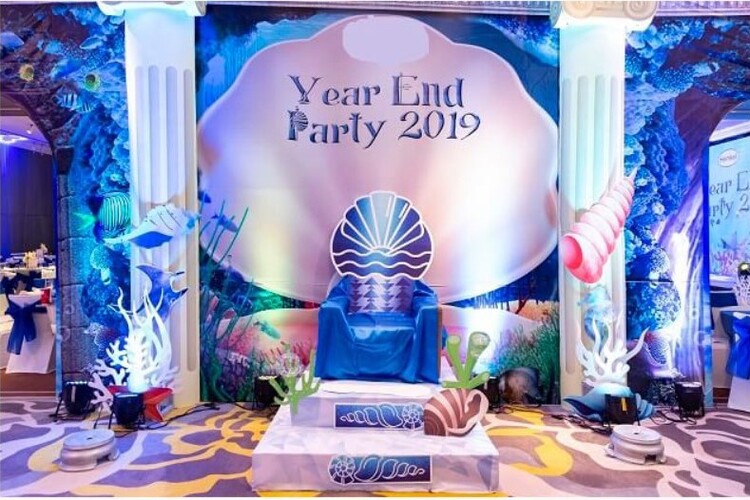 Top 40+ Hottest Year End Party Background Designs