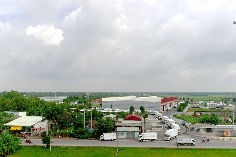 Film Production for Business Introduction - Quyền Auto