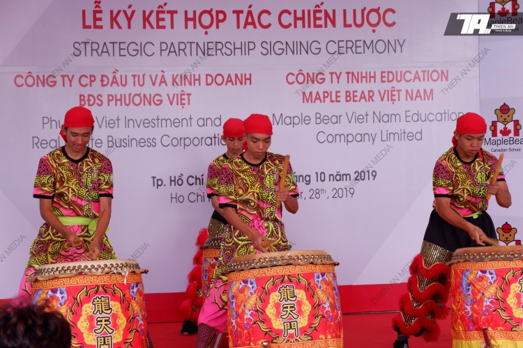 Phuong Viet Real Estate Strategic Cooperation Signing Ceremony - Maple Bear VN