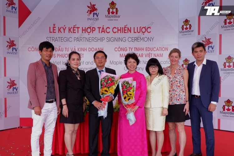 Phuong Viet Real Estate Strategic Cooperation Signing Ceremony - Maple Bear VN