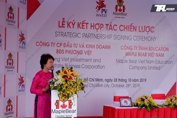 Phuong Viet Real Estate Strategic Cooperation Signing Ceremony - Maple Bear VN