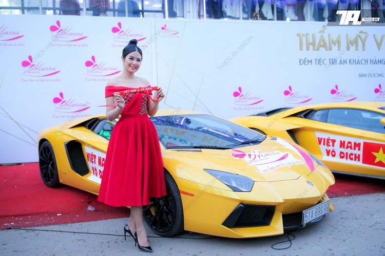 Organizing the Opening Ceremony of Mailisa Beauty Salon Binh Duong