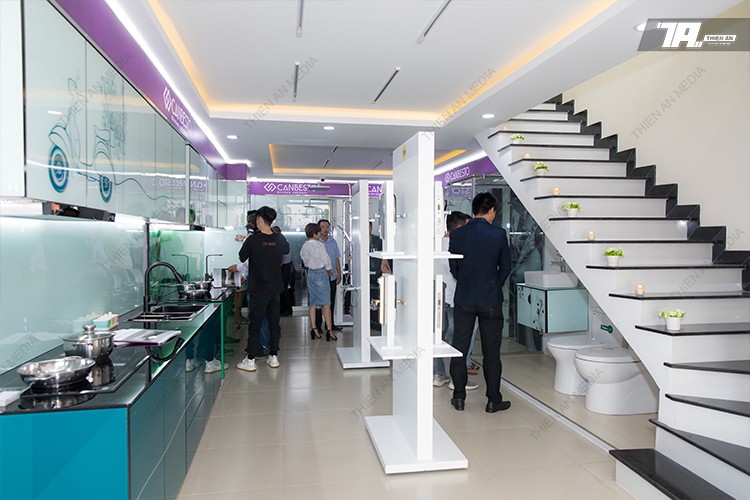 Tổ Chức Lễ Khai Trương Canbesto Store