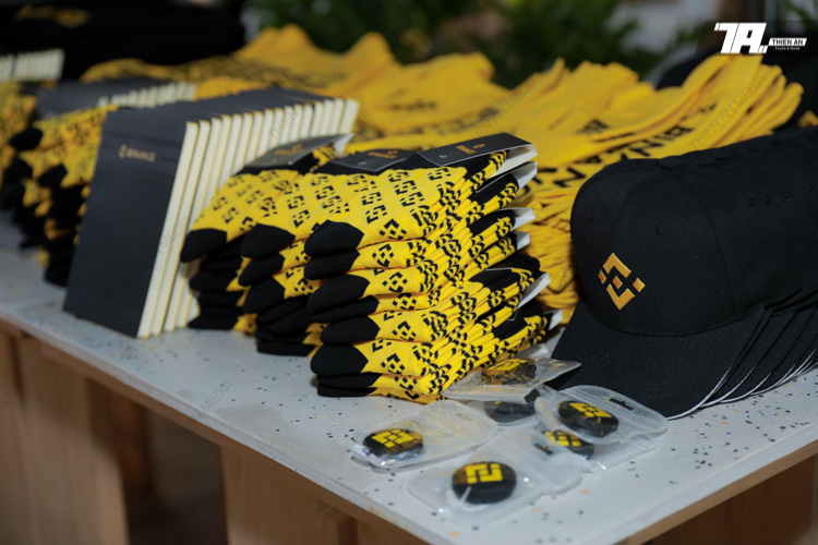 Binance 6th Anniversary Celebration in Viet Nam - Building Together