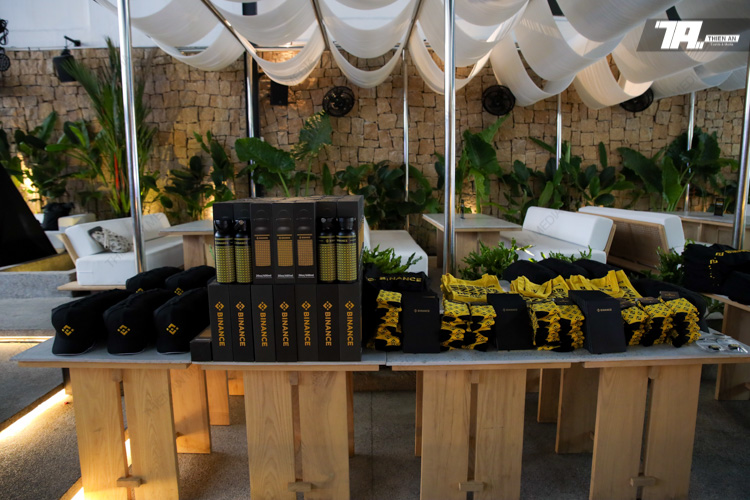 Binance 6th Anniversary Celebration in Viet Nam - Building Together