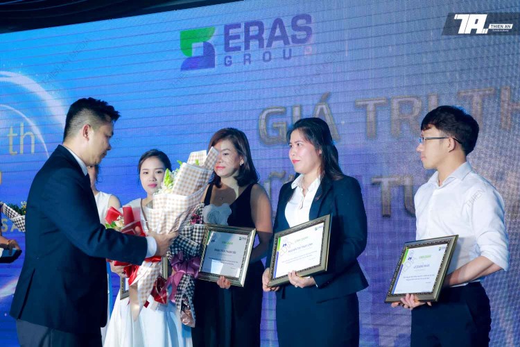 4-Year Anniversary Celebration of the Establishment of Eras Group