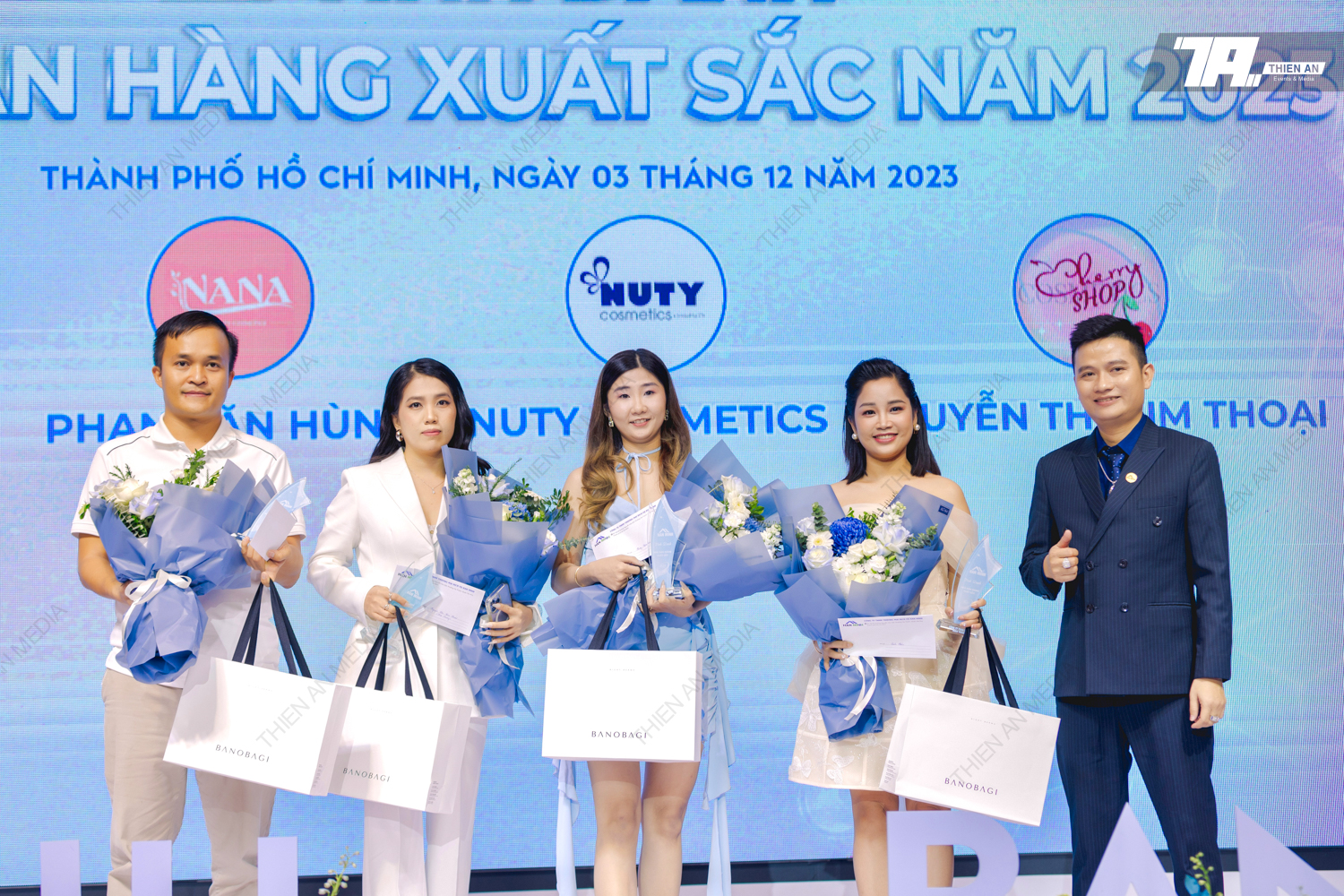 BANOBAGI X HAN MINH GROUP - LET OUR LIGHT SHINE