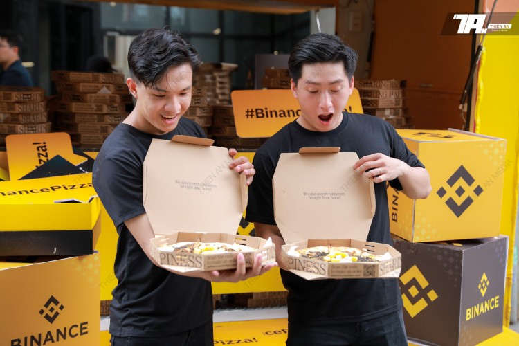 binance-pizza-day-11.jpg