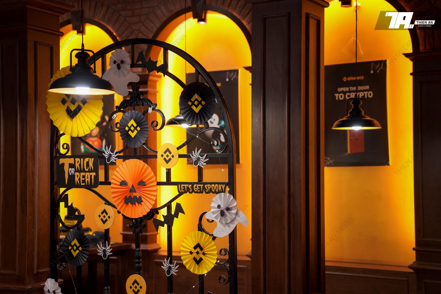 Halloween Meetup - Binance