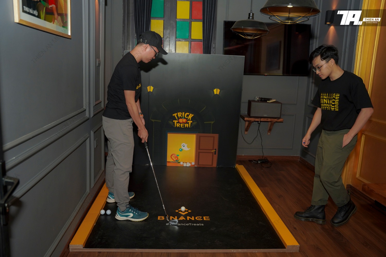 Halloween Meetup - Binance