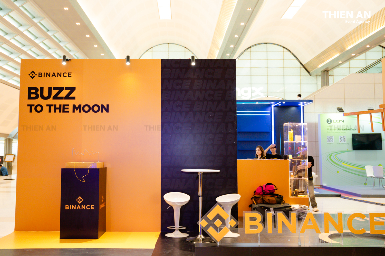 Booth Binance at VTIS 2024