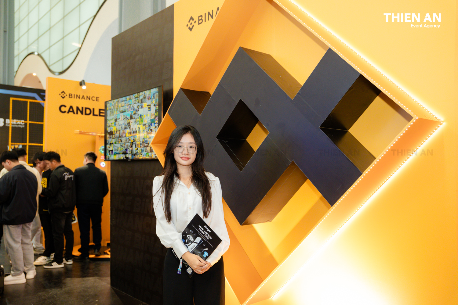 Booth Binance at VTIS 2024