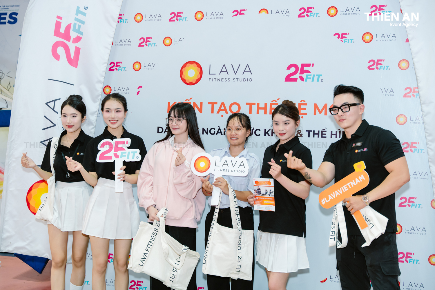 25 FIT x LAVA FITNESS STUDIO