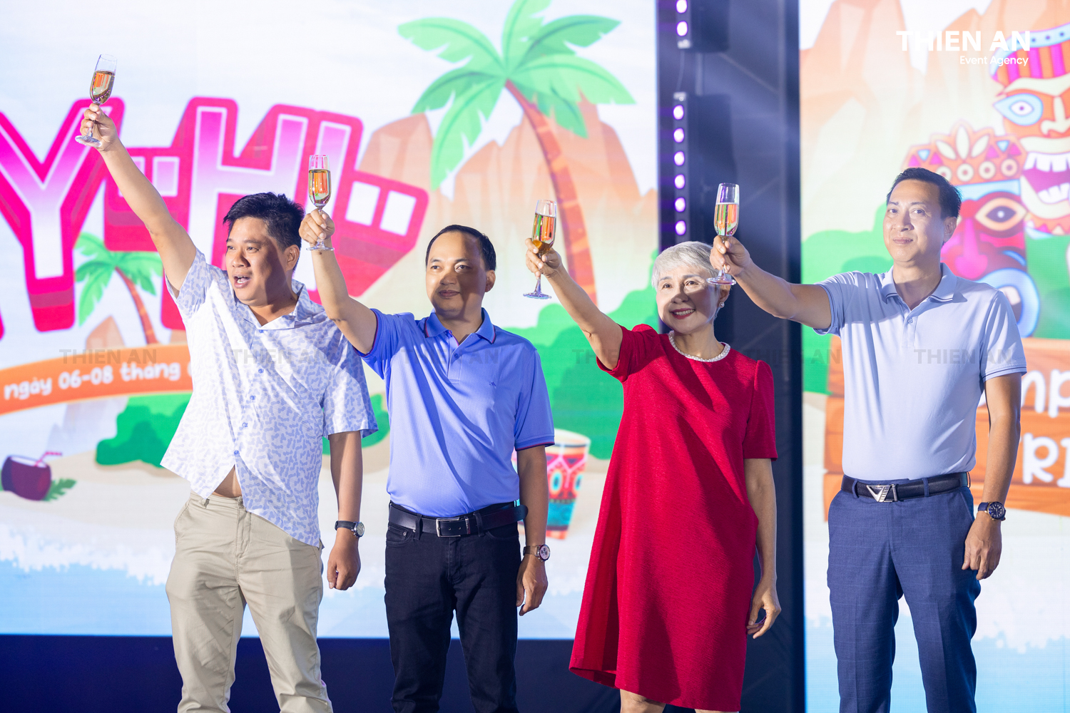 COMPANY TRIP ÁNH HỒNG FOOD GALA NIGHT