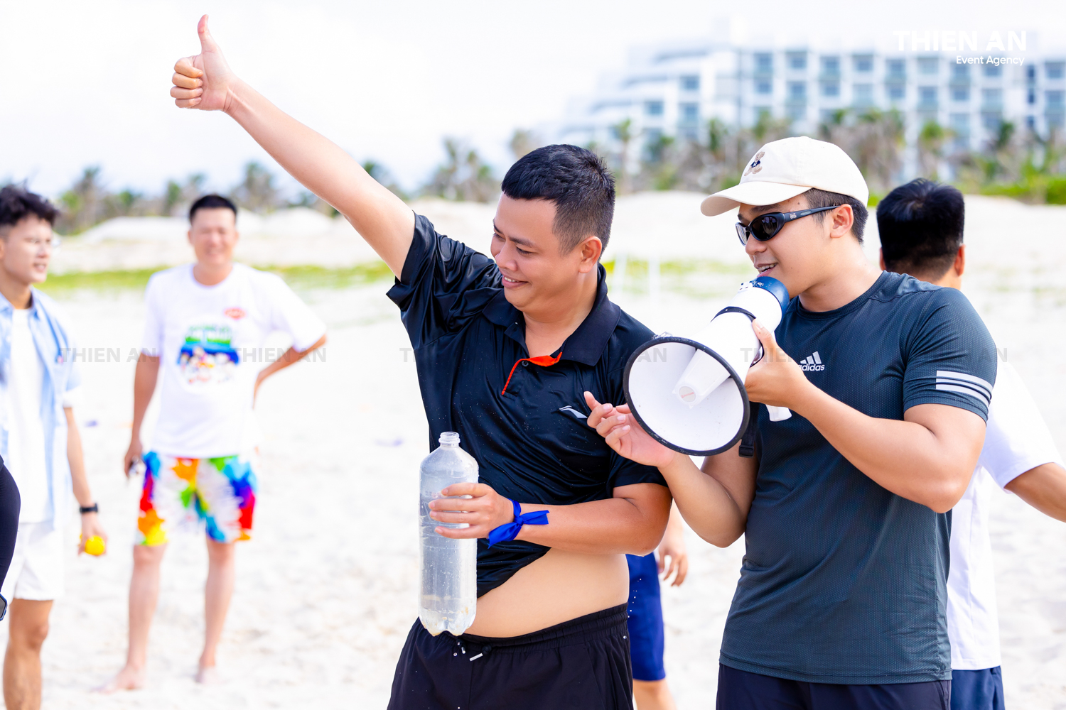 ÁNH HỒNG FOOD COMPANY TRIP - TEAMBUILDING: BORN TO GOAL