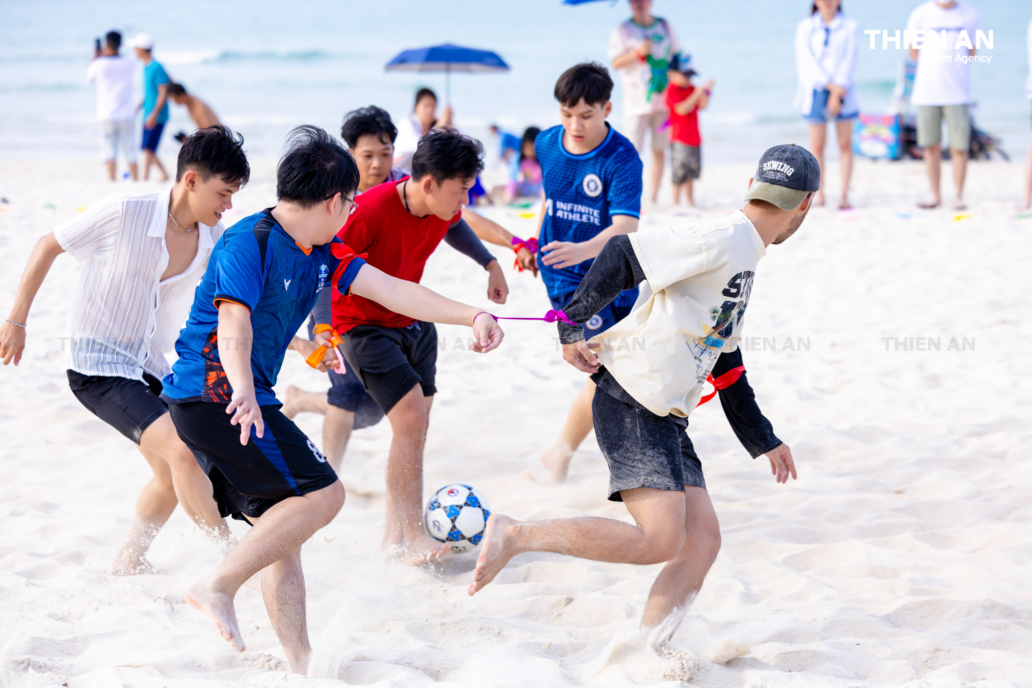 ÁNH HỒNG FOOD COMPANY TRIP - TEAMBUILDING: BORN TO GOAL