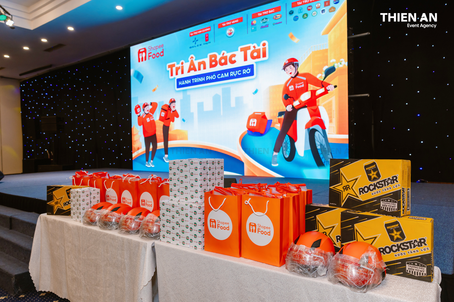 ShopeeFood Tri Ân Bác Tài -  Hành Trình Phố Cam Rực Rỡ