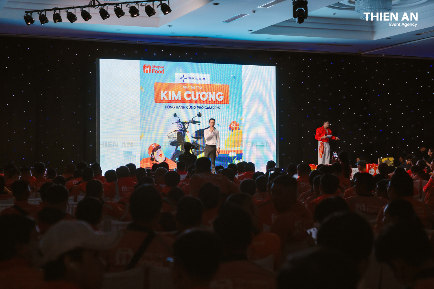 ShopeeFood Tri Ân Bác Tài -  Hành Trình Phố Cam Rực Rỡ