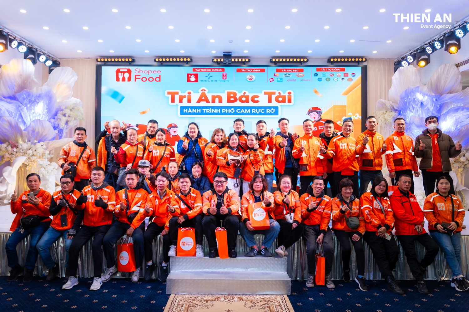 ShopeeFood Tri Ân Bác Tài -  Hành Trình Phố Cam Rực Rỡ