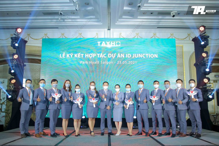 iD Junction Urban Area Project Cooperation Signing Ceremony