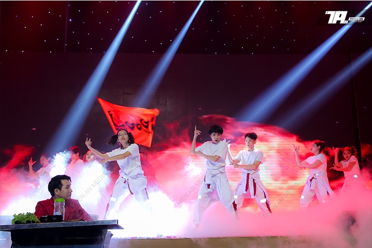 Chương Trình Tất Niên & Vinh Danh 2019 - Golden Gate