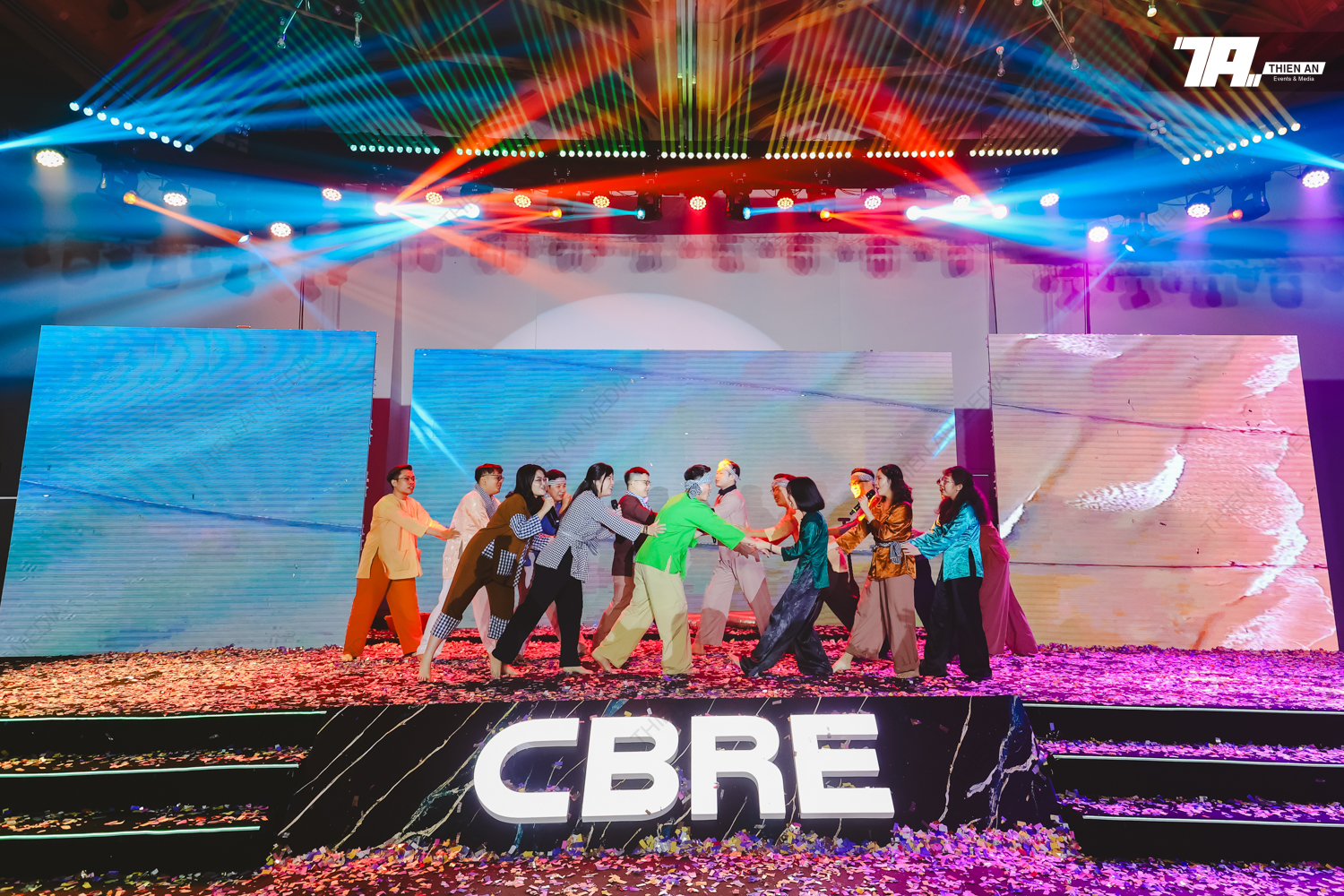 YEAR END PARTY CBRE VIET NAM THE TRIUMPH - THE CHAMPION LEGACY