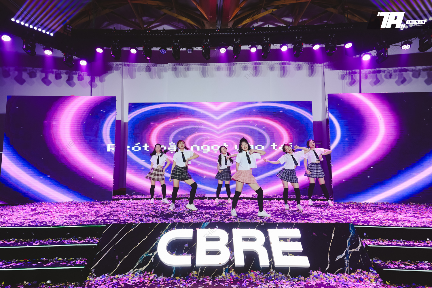 YEAR END PARTY CBRE VIET NAM THE TRIUMPH - THE CHAMPION LEGACY