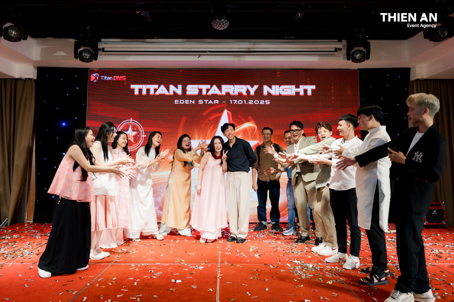 TITAN STARRY NIGHT - TITAN DMS YEP 2024