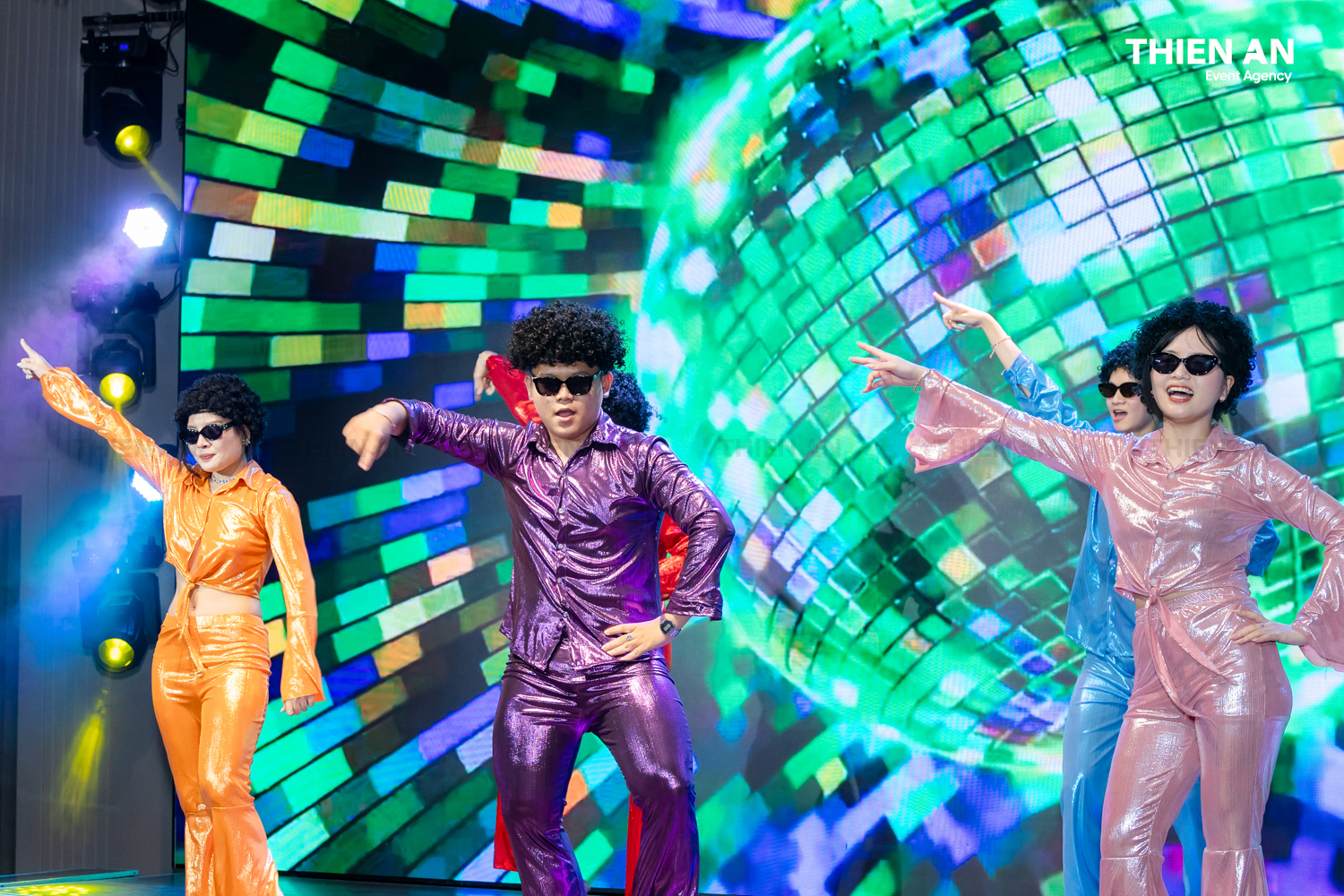 KIN Group YEP2025 - Tết Ngộ - Mã Đáo Thành Công