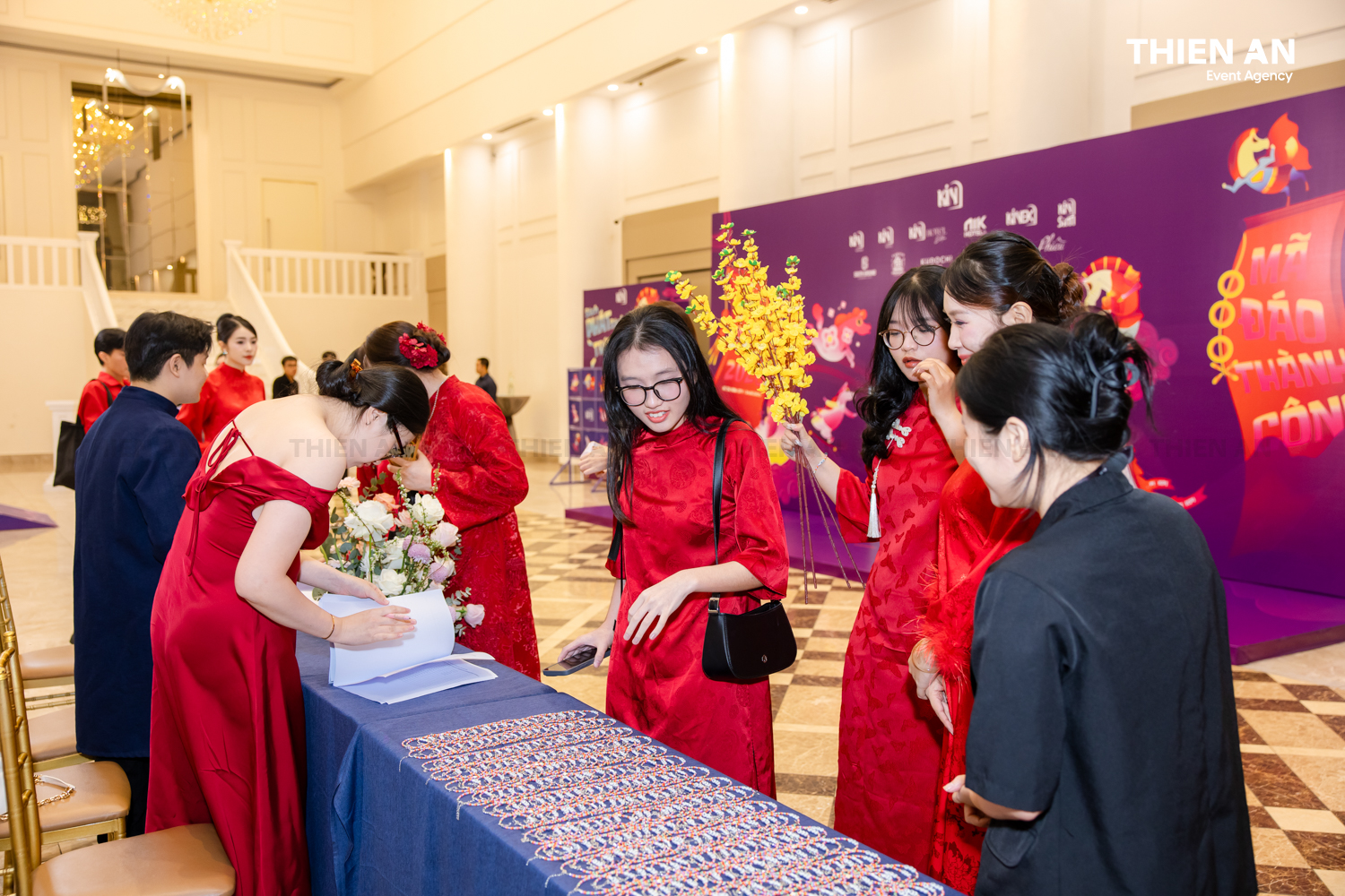 KIN Group YEP2025 - Tết Ngộ - Mã Đáo Thành Công