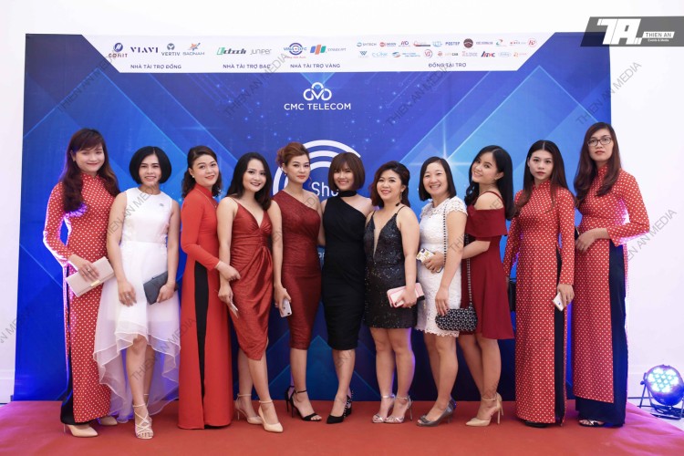 CMC Telecom Year End 2017