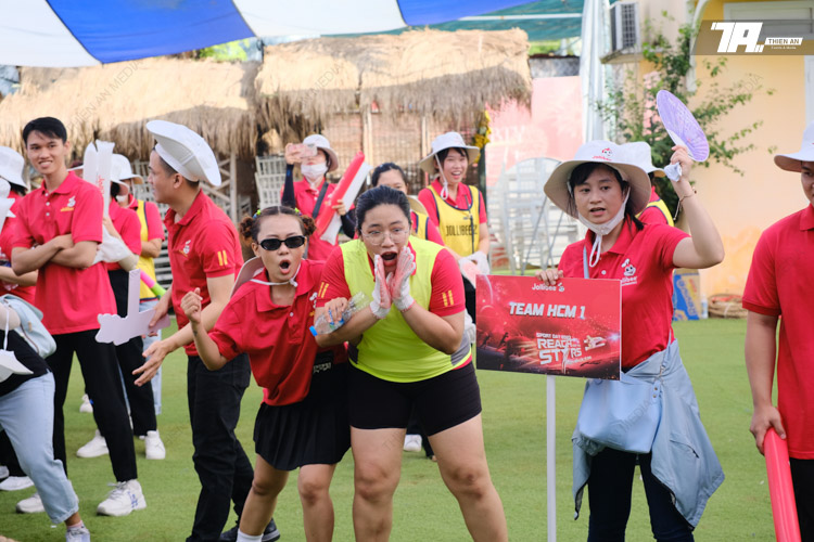 Jollibee's Sport Day