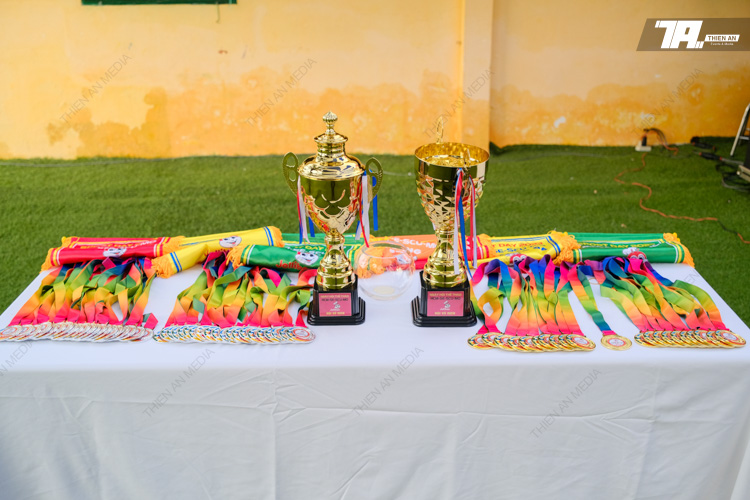 Jollibee's Sport Day