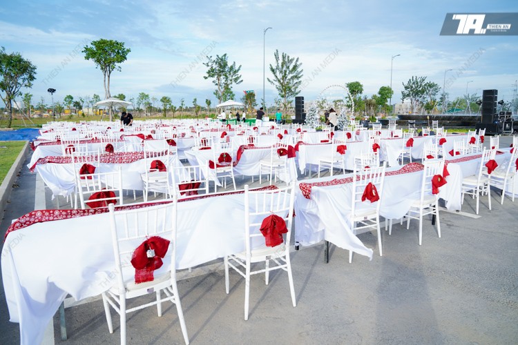 iDJunction - Merry Christmas Filled with Love